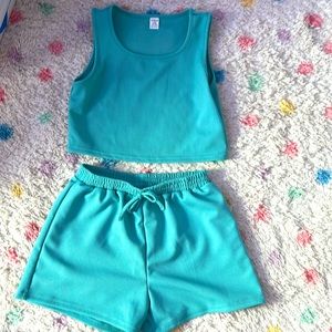 Teal two piece set never worn brand new